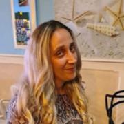 helderziende Samantha Freya- Hallo, ik ben medium Samantha, ik wil jouw graag helpen via de kaartjes en mijn spirituele ervaring om jouw zoveel mogelijk duidelijkheid te geven en zoveel mogelijk vragen proberen op te lossen. Vele spirituele groetjes en snel tot horens, Samantha. Helderzienden staan voor u klaar als u het even niet meer zitten of als u gewoon een luisterend oor zoekt. Onze professionele consulenten en helderzienden zijn op hun eigen bijzondere specialiteiten gescreend en getest. U kan bij ons terecht voor  spiritueel en betrouwbaar advies. 